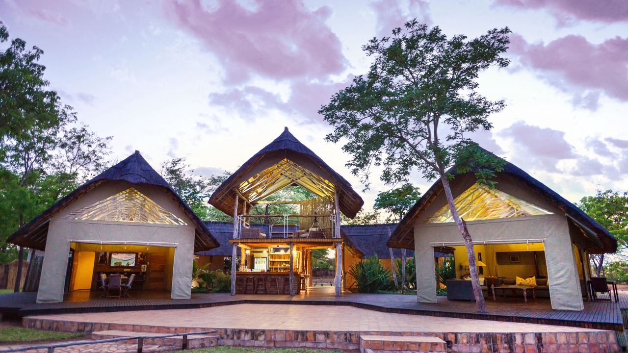 Photo of Outdoor in Dete