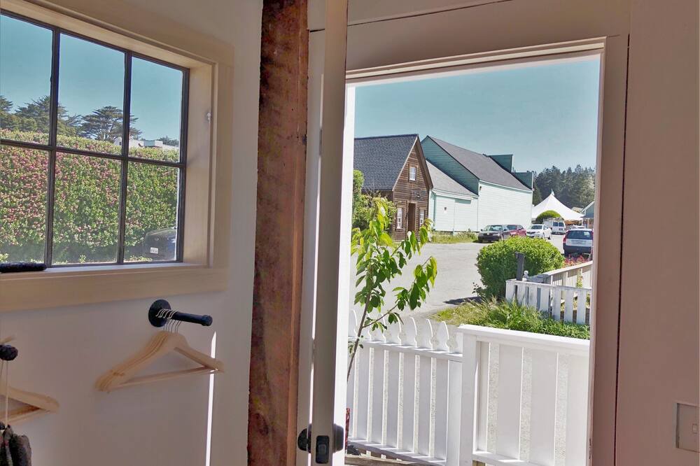 Photo of Bedroom in Mendocino