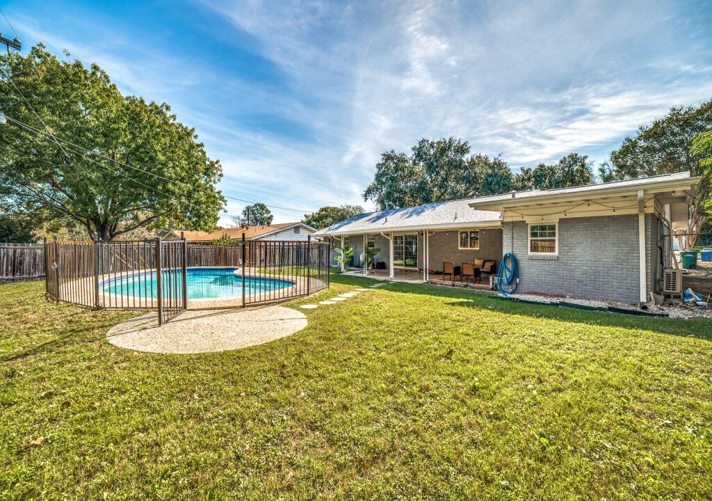 Photo of Outdoor in Shearer Hills - Ridgeview