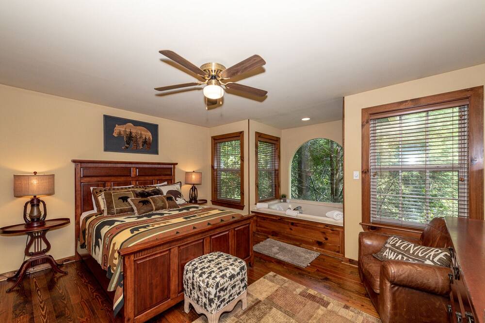 Photo of Bedroom in Townsend