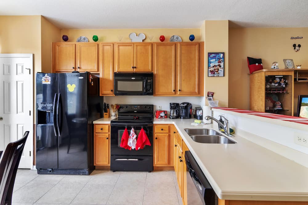 Photo of Kitchen in Crestwynd Bay