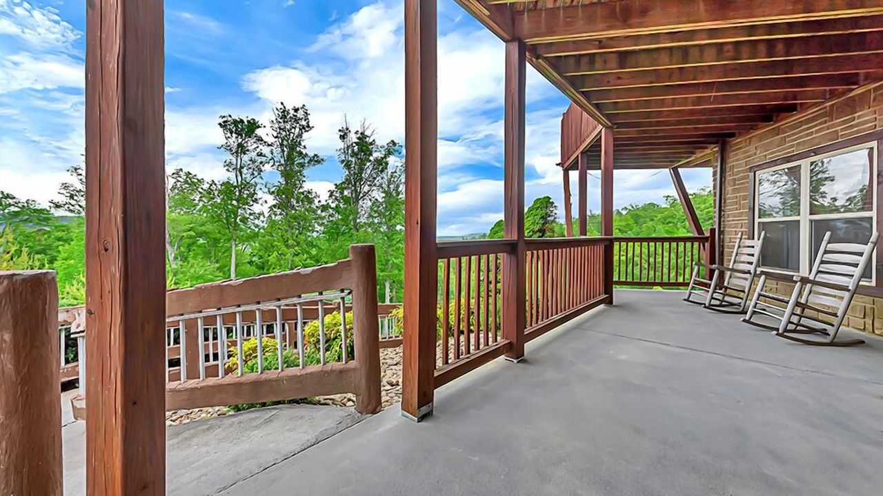 Photo of Patio Balcony in Wears Valley