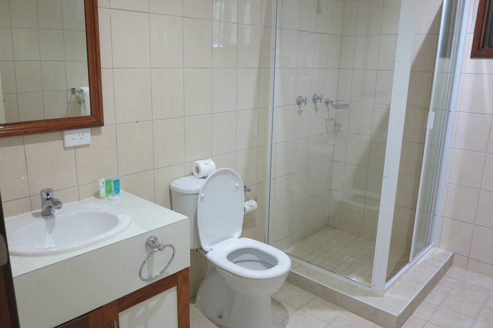 Photo of Bathroom in Madang