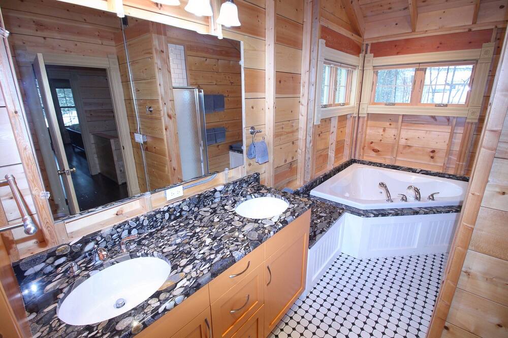 Photo of Bathroom in Fennville