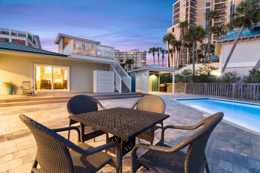Photo of Outdoor in Gulf Pines