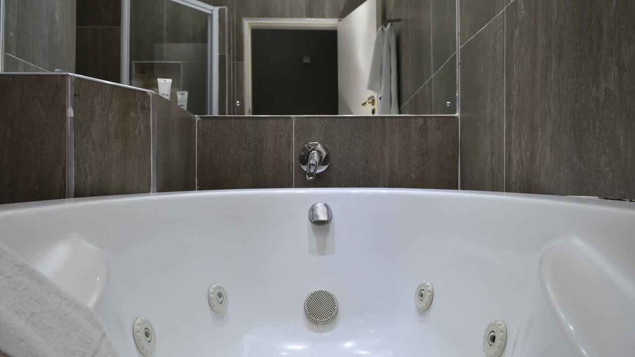 Photo of Bathroom in Cathedral Hill