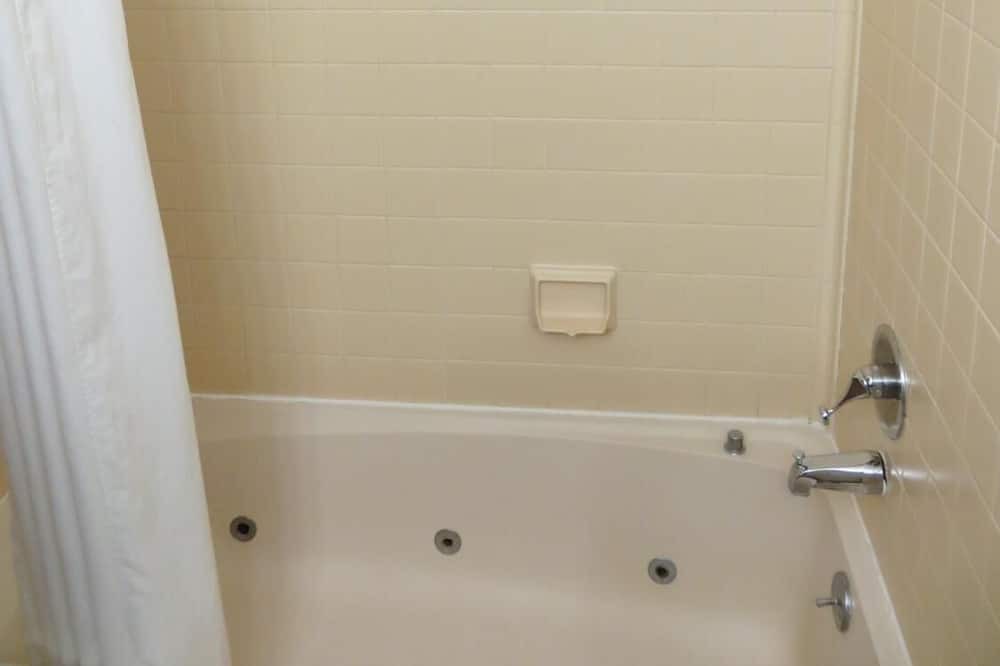 Photo of Bathroom in Green River