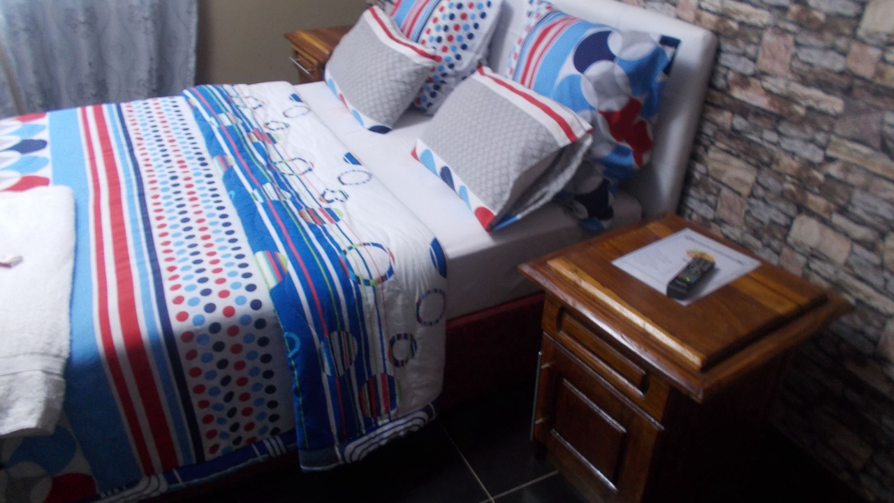 Photo of Bedroom in Cathedral Hill