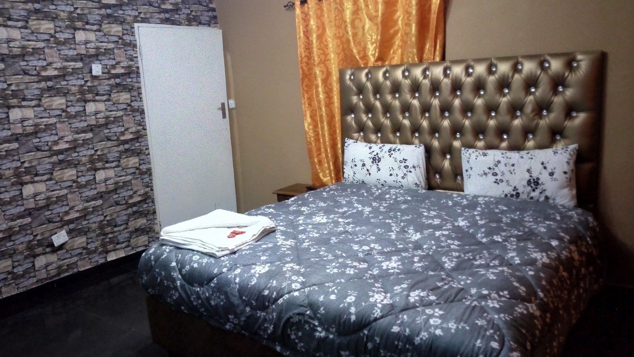 Photo of Bedroom in Cathedral Hill