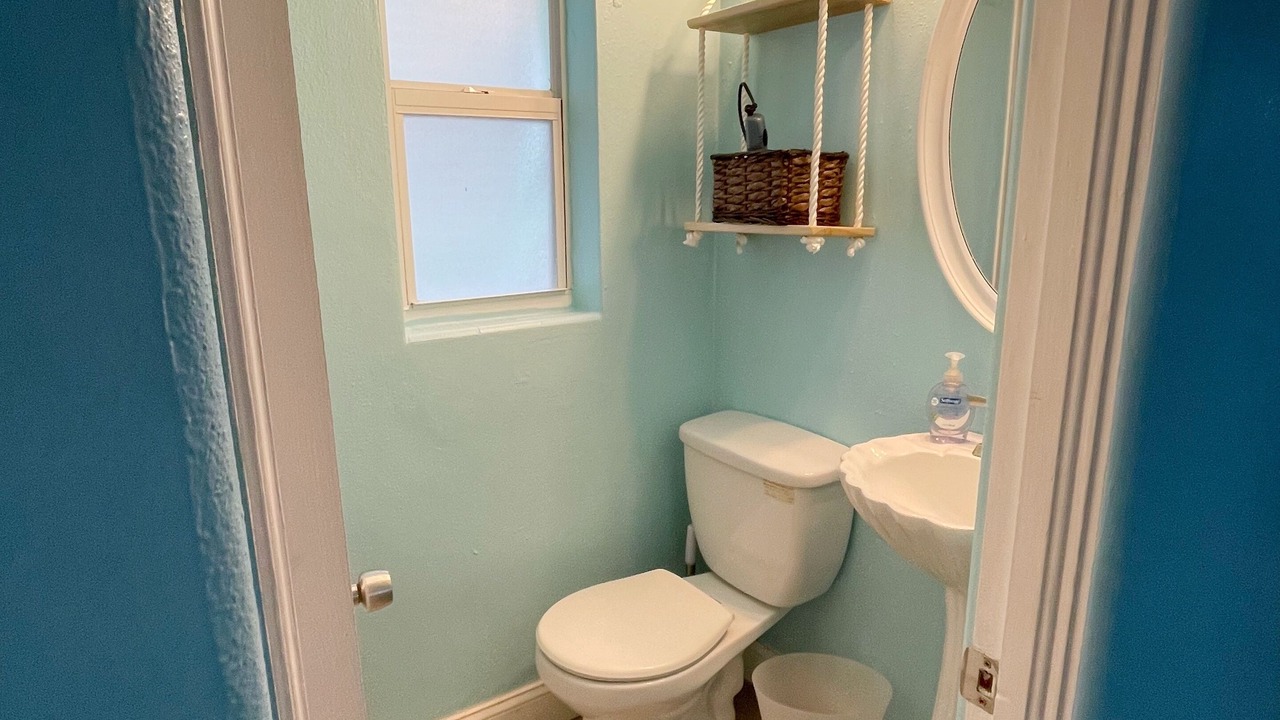 Photo of Bathroom in Port Canaveral