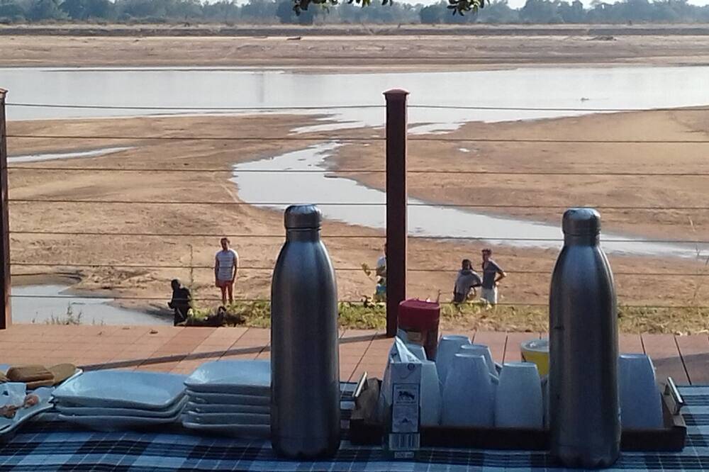 Photo of Outdoor in Kakumbi