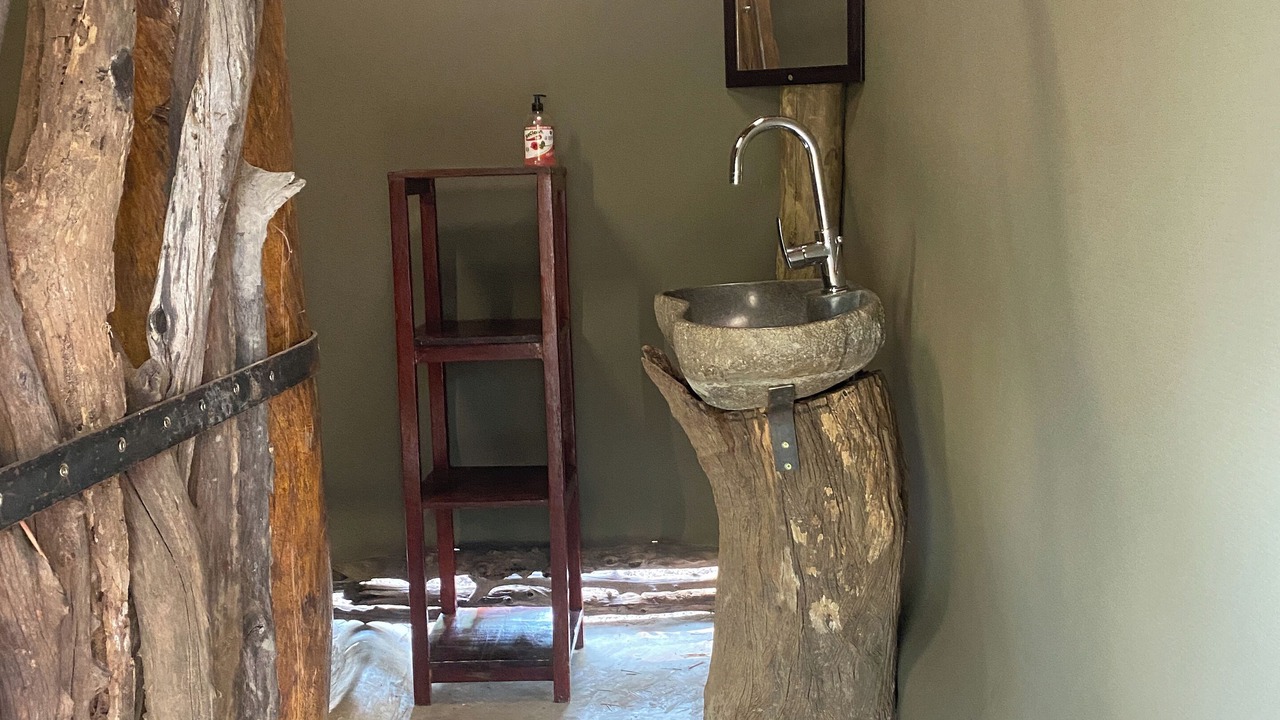 Photo of Bathroom in Kakumbi