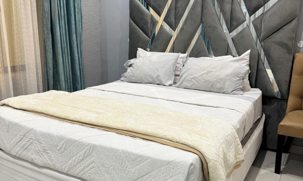 Photo of Bedroom in Greendale