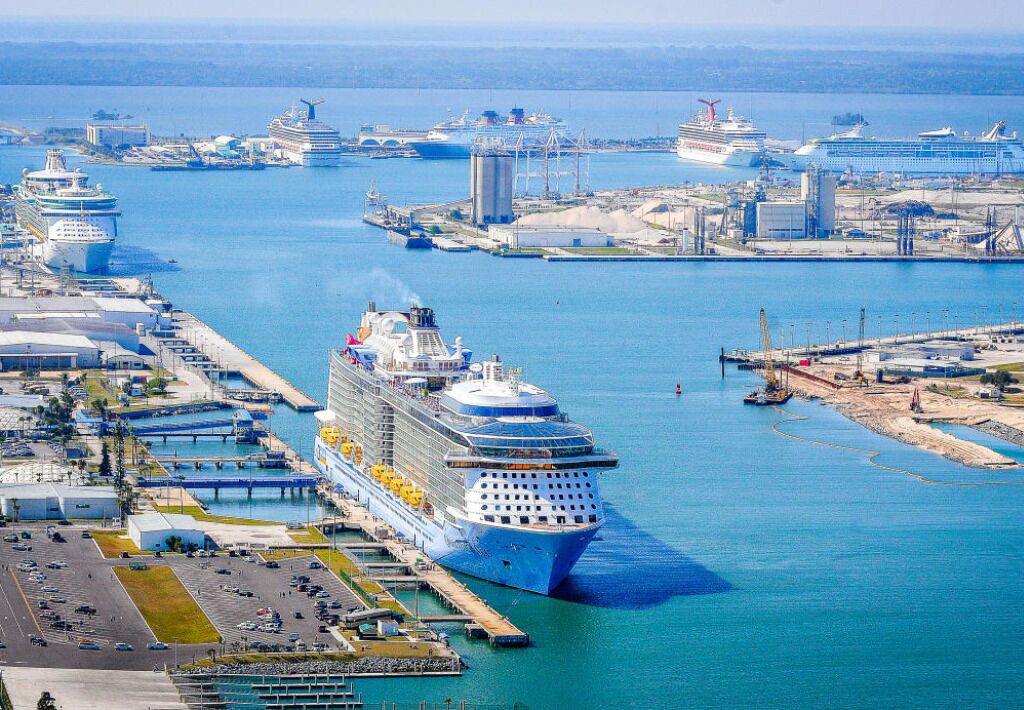 Photo of Others in Port Canaveral
