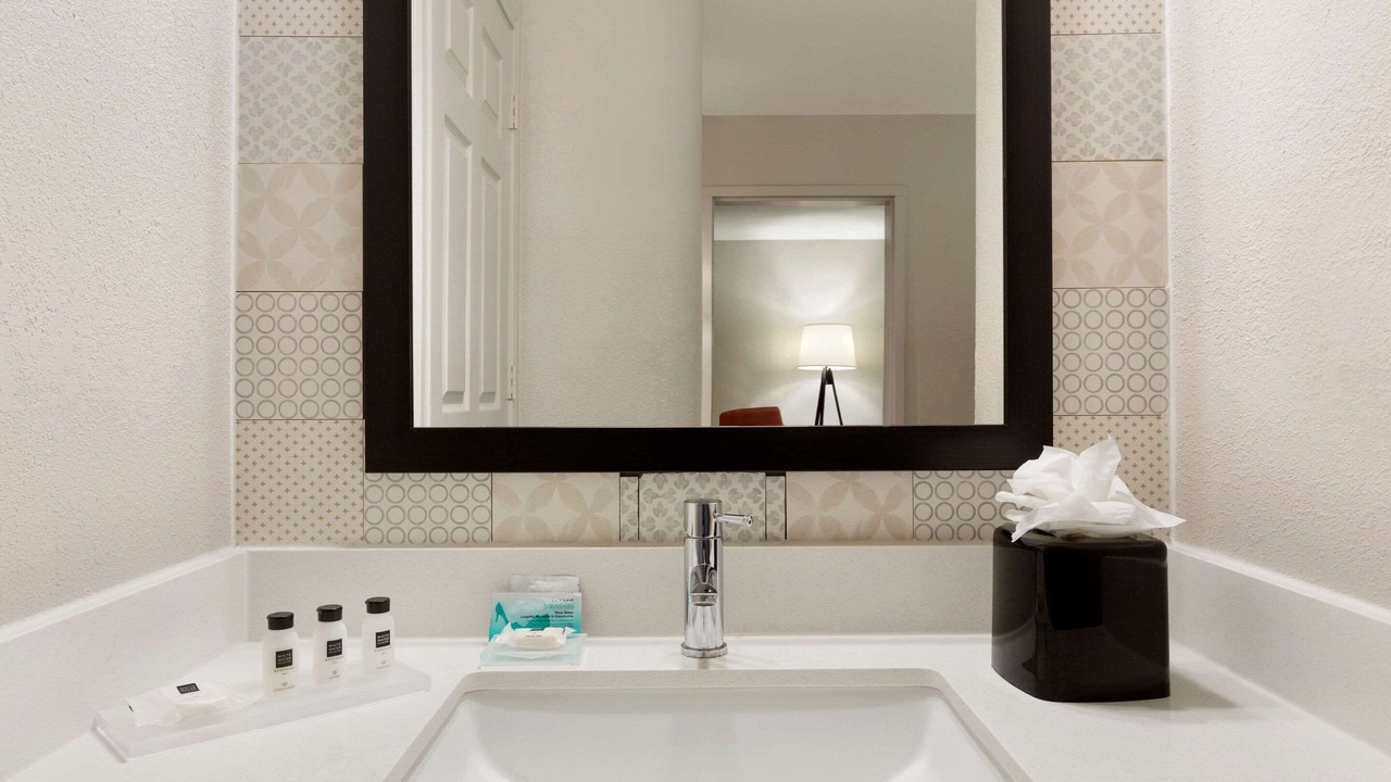 Photo of Bathroom in Medical Center District