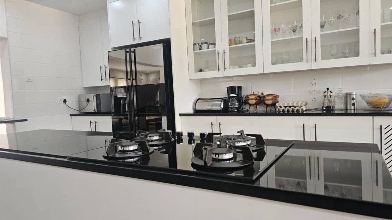 Photo of Kitchen in Greendale