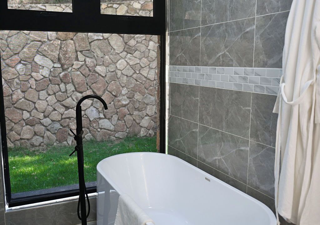 Photo of Bathroom in Juliasdale
