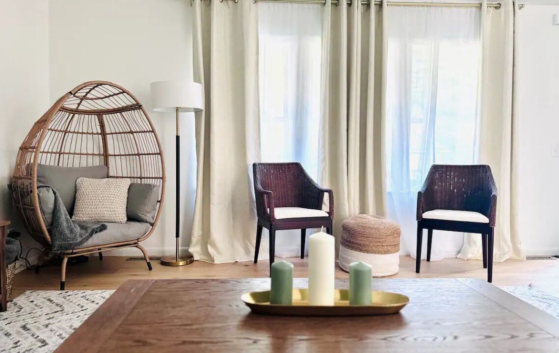 Photo of Livingroom in Warrensburg