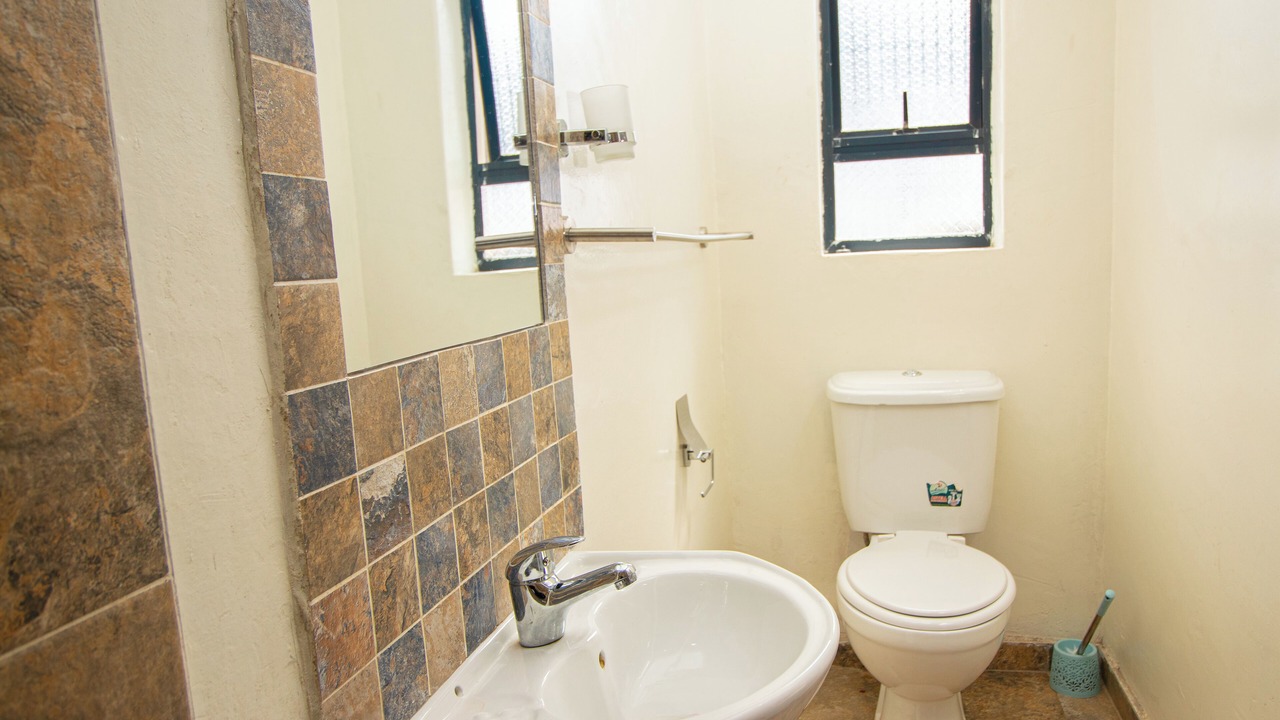 Photo of Bathroom in Victoria Falls