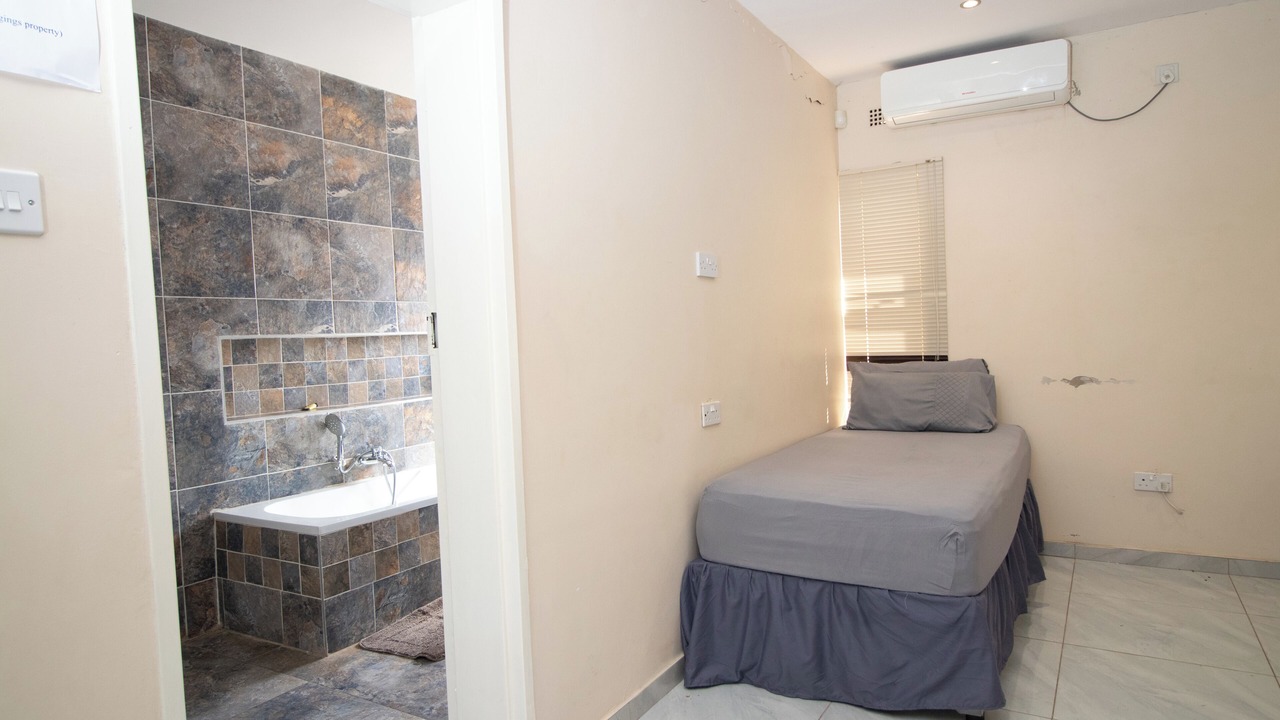 Photo of Bedroom in Victoria Falls