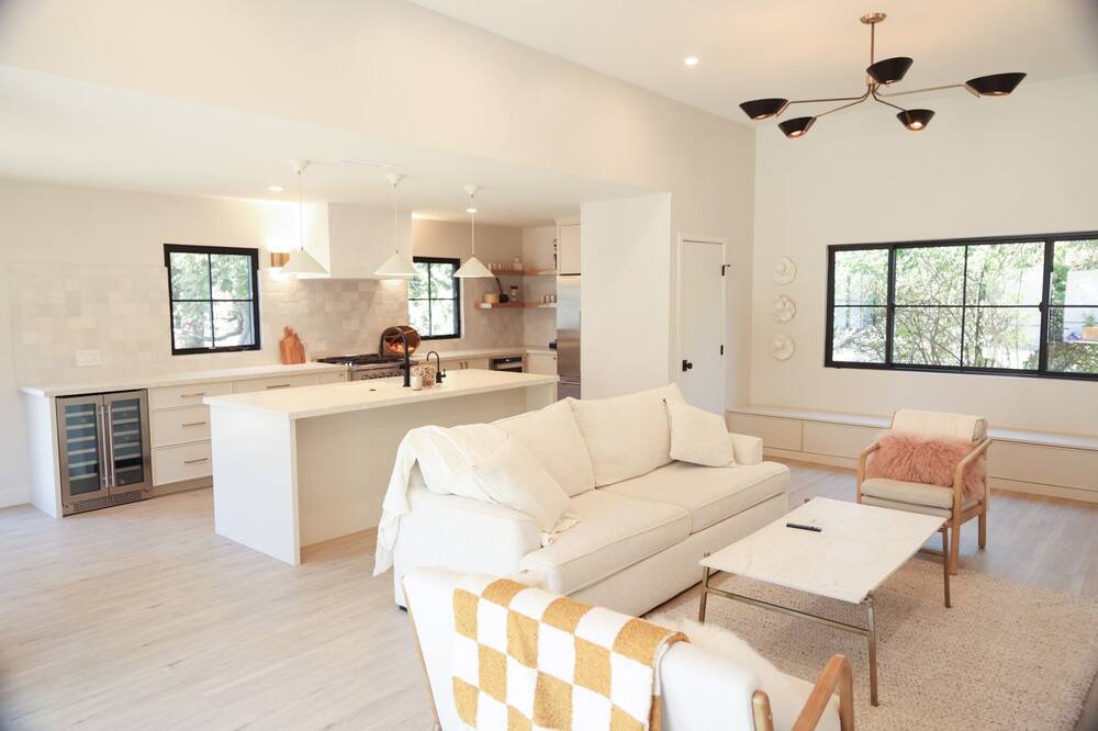 Photo of Livingroom in Kit Carson