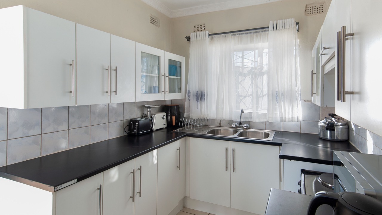 Photo of Kitchen in Greendale