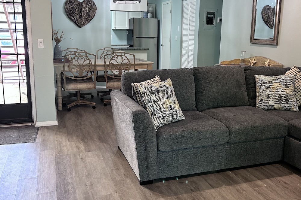 Photo of Livingroom in Park East
