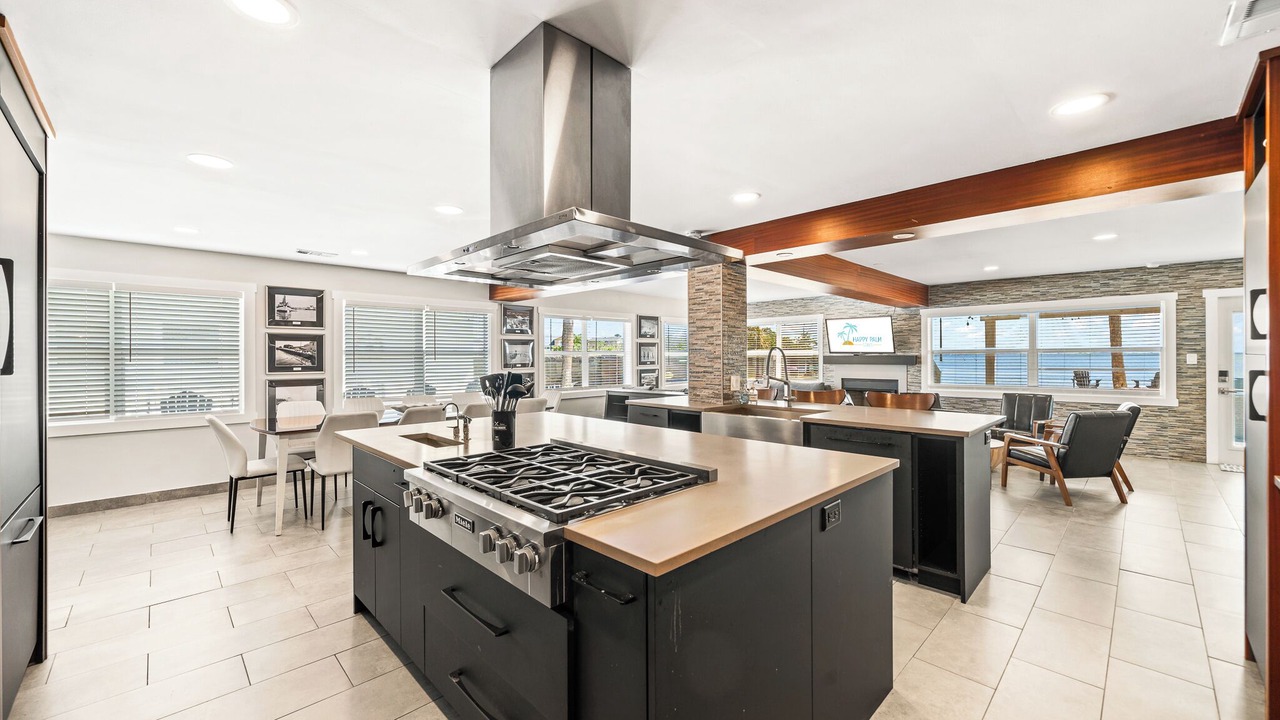 Photo of Kitchen in Orlando Beach