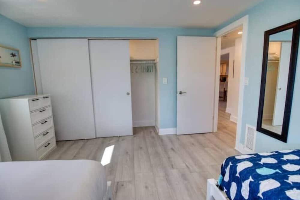 Photo of Bedroom in Park East
