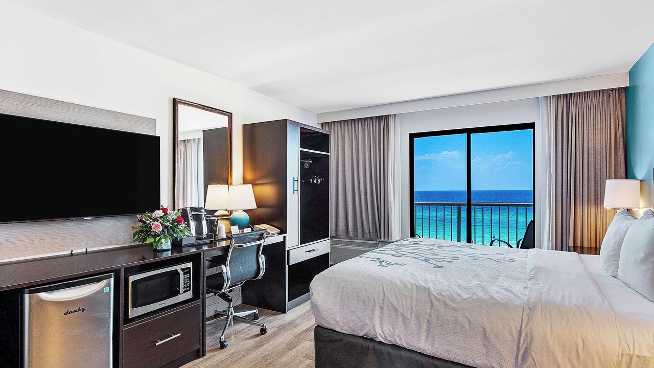 Photo of Bedroom in Orange Beach