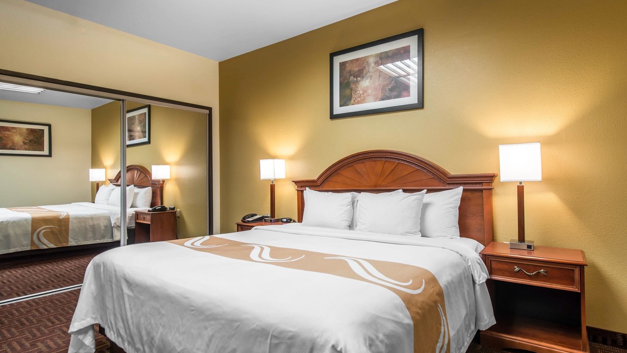 Photo of Bedroom in Central Colorado Springs