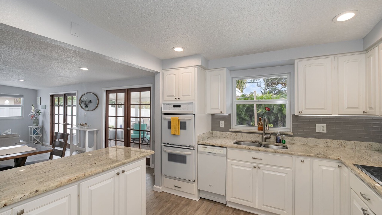 Photo of Kitchen in Harbor Heights