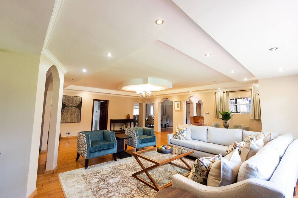 Photo of Livingroom in Harare