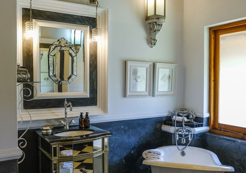 Photo of Bathroom in Glen Lorne