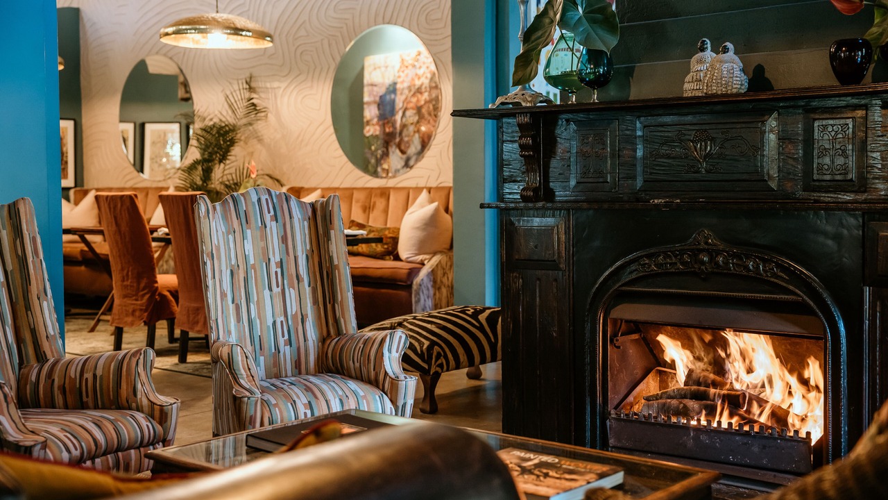 Photo of Livingroom in Glen Lorne
