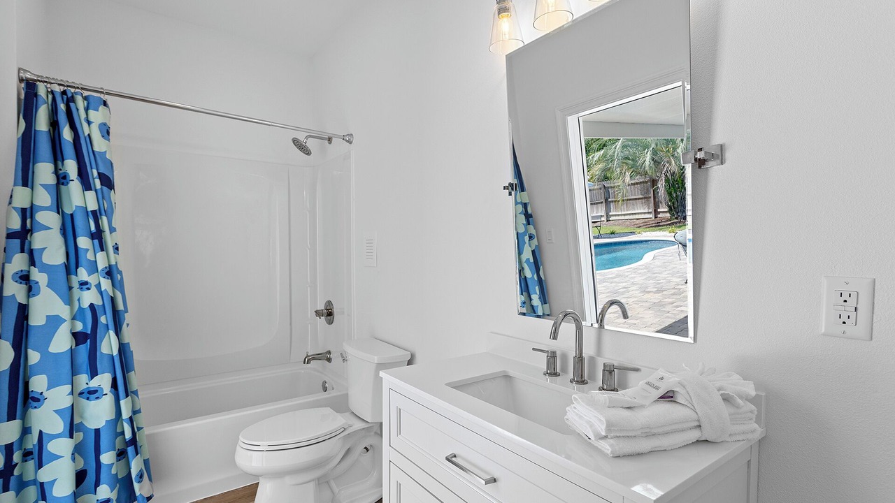 Photo of Bathroom in Gulf Pines