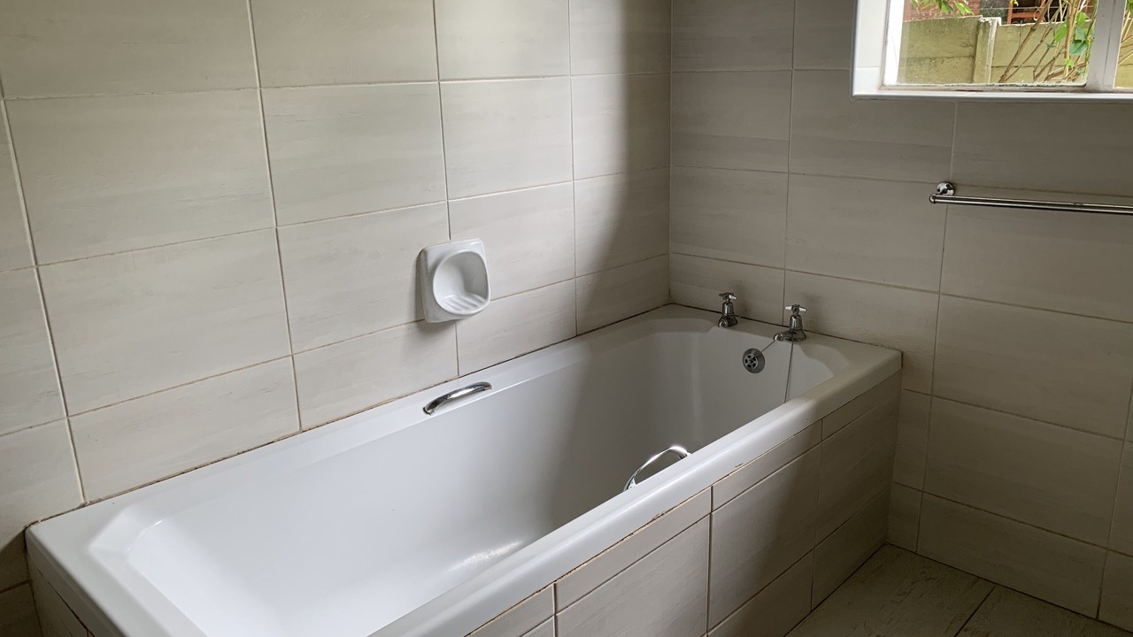 Photo of Bathroom in Greendale