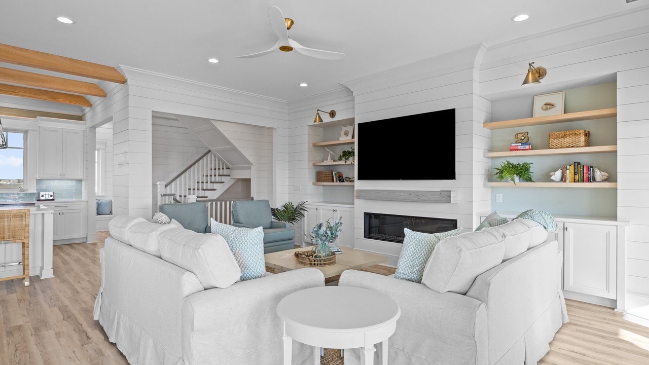 Photo of Livingroom in Atlantic Beach