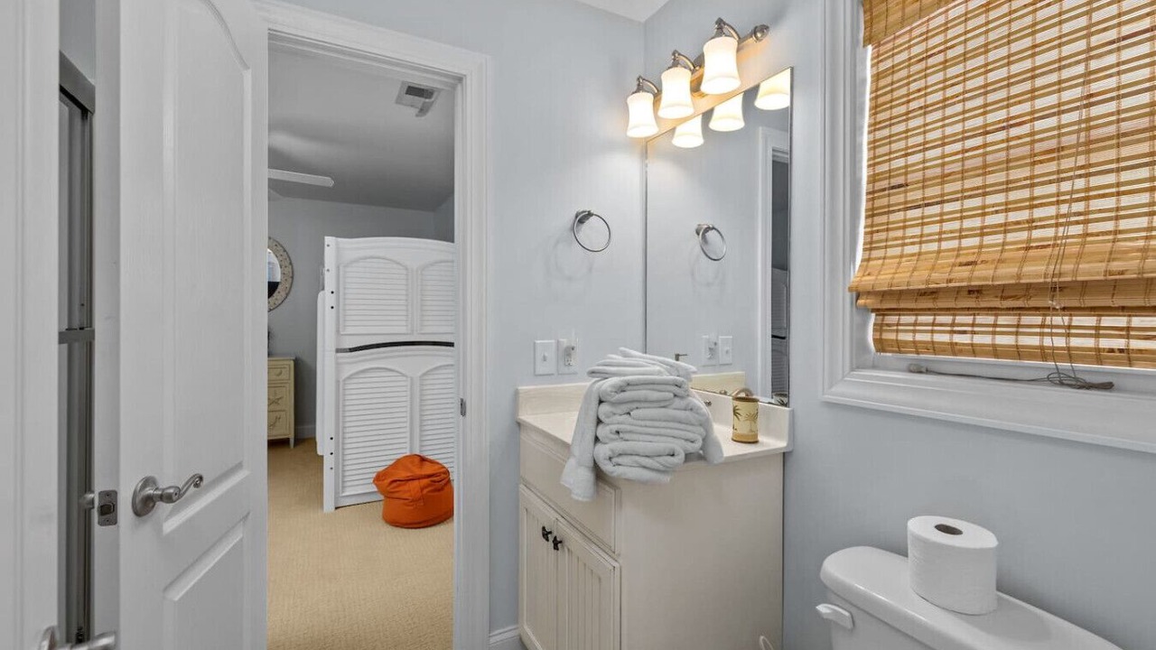 Photo of Bathroom in Cherry Grove Beach