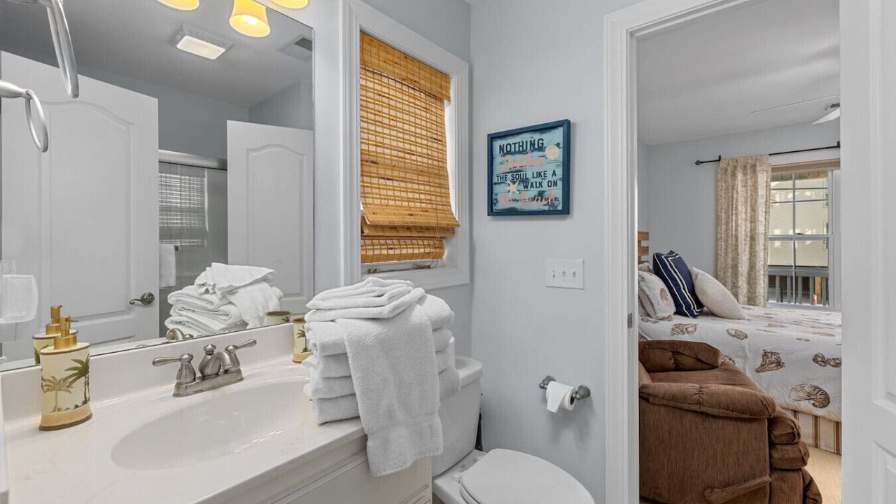 Photo of Bathroom in Cherry Grove Beach
