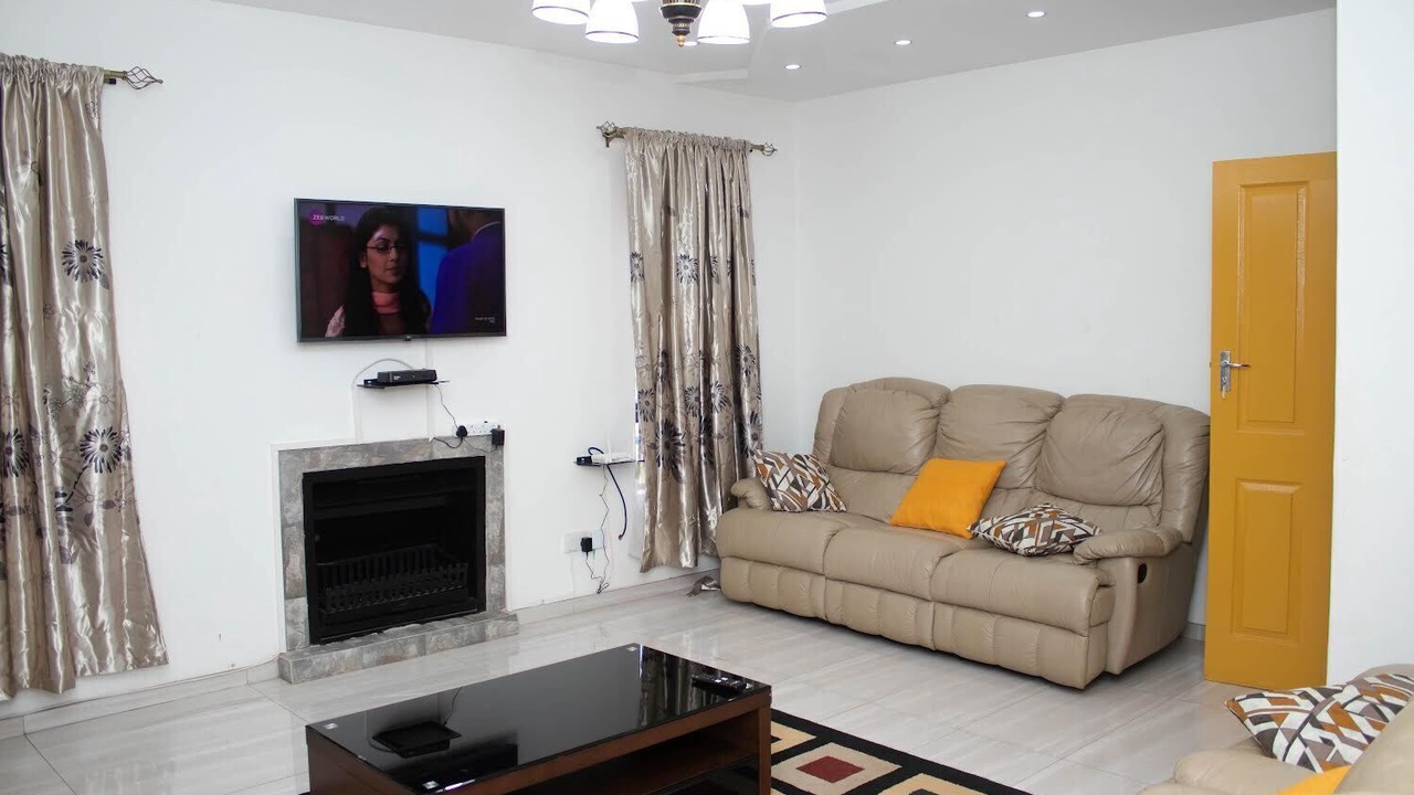 Photo of Livingroom in Harare