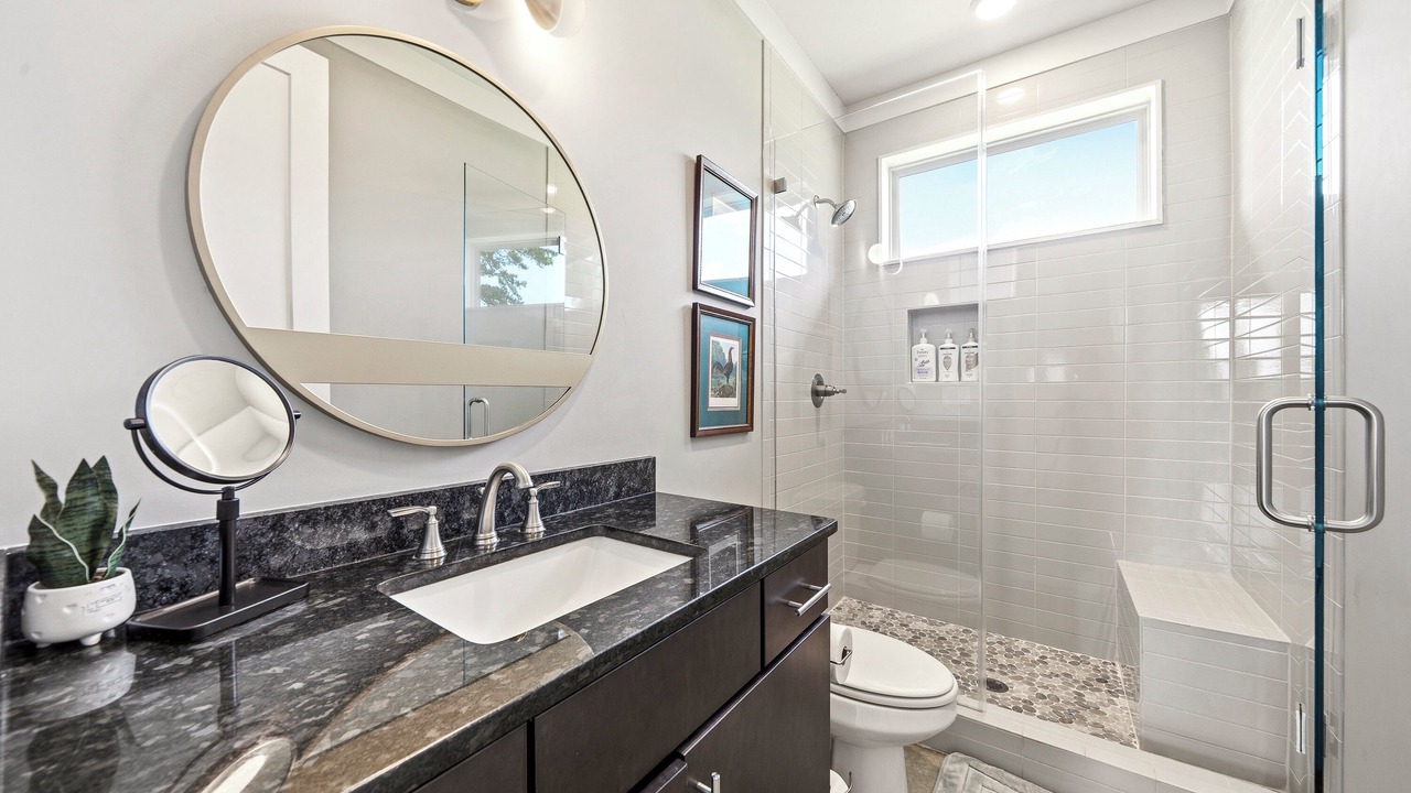 Photo of Bathroom in Eatonton