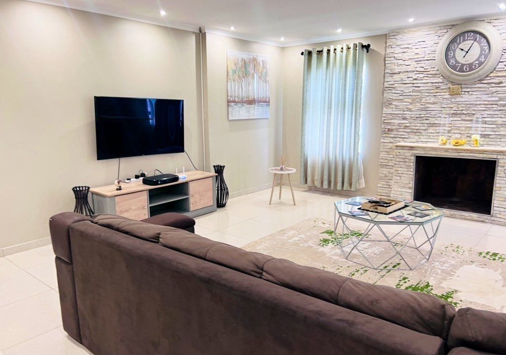 Photo of Livingroom in Bulawayo