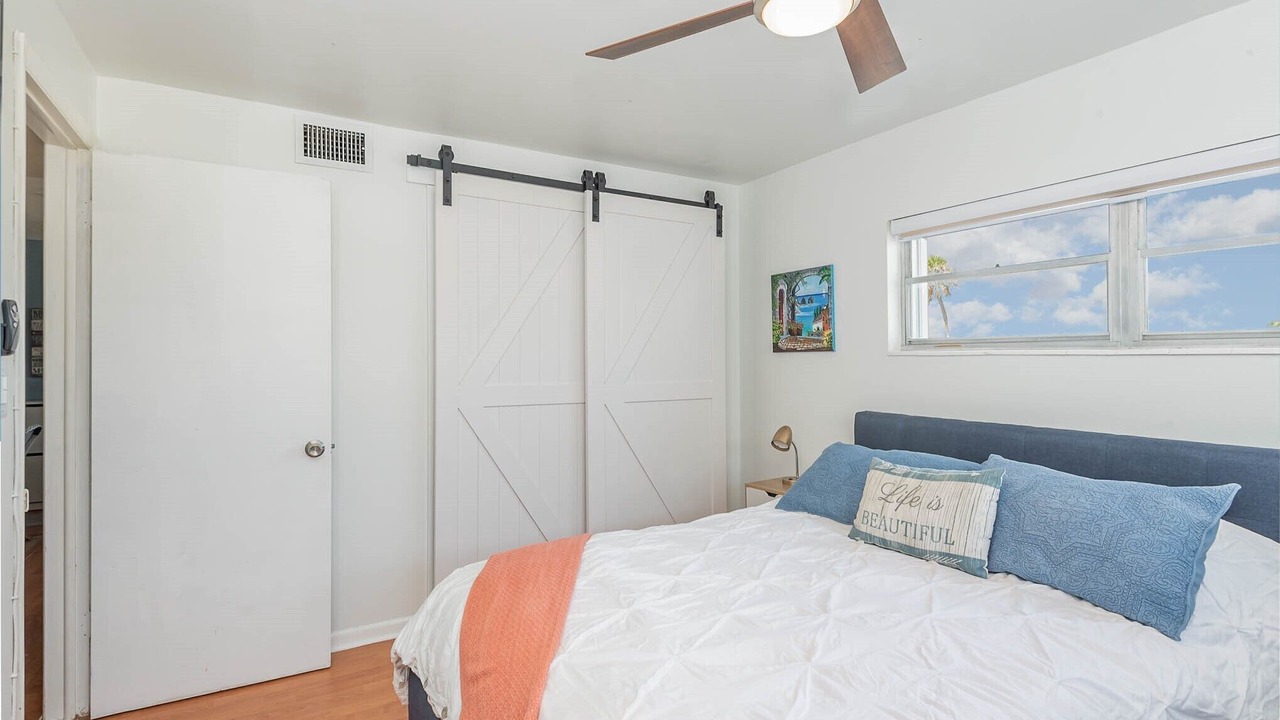 Photo of Bedroom in Cocoa Beach
