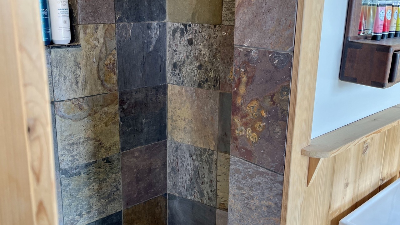 Photo of Bathroom in Caspar