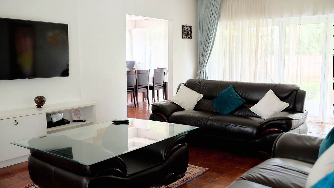 Photo of Livingroom in Harare
