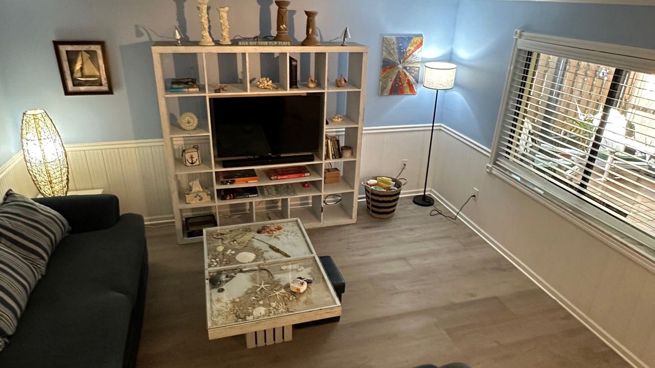 Photo of Livingroom in Ocean Woods