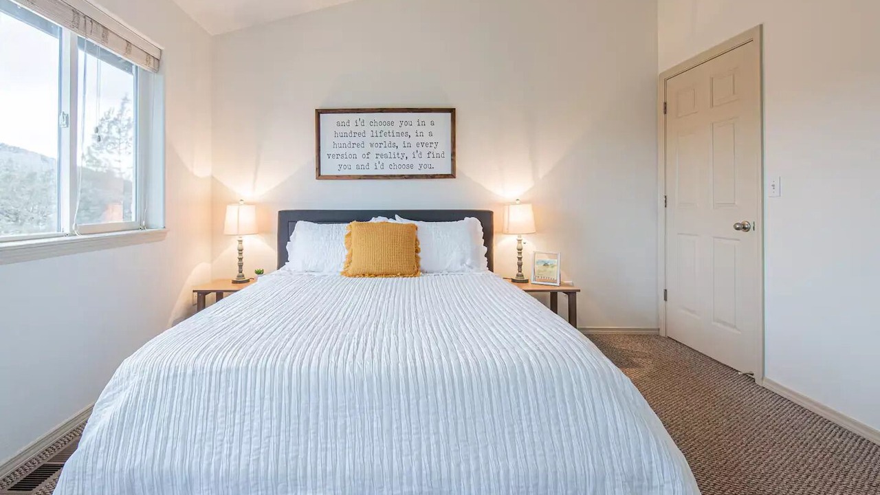 Photo of Bedroom in Redmond