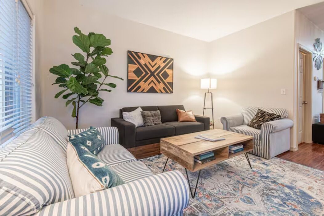 Photo of Livingroom in Redmond