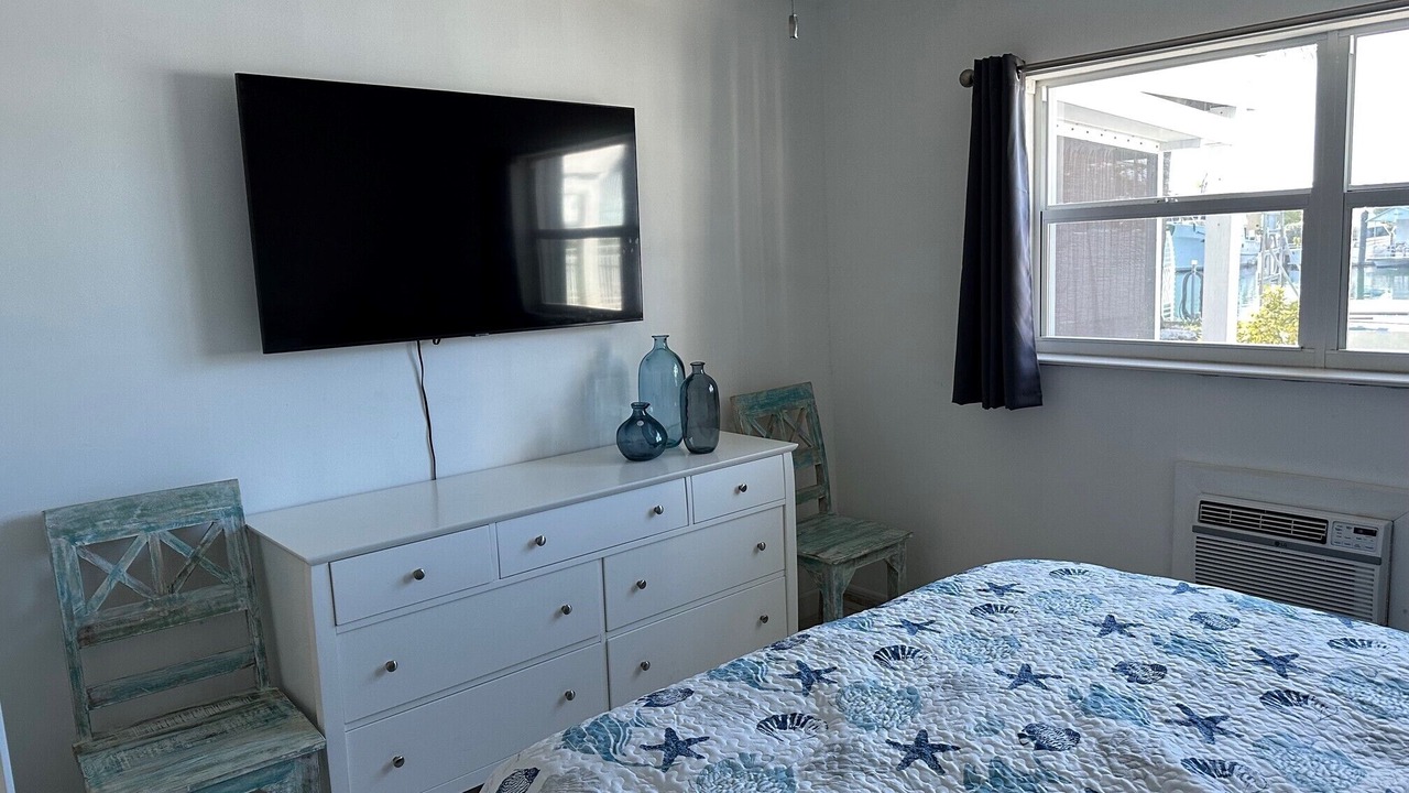 Photo of Bedroom in Marathon